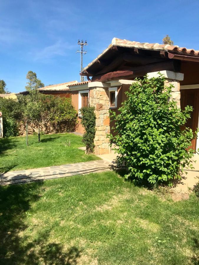 Villetta Indipendente Fronte Spiaggia Villa Budoni Exterior foto